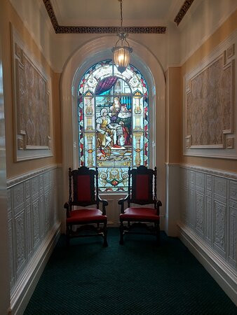 阿斯特利河畔酒店主图