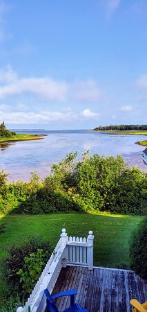 Little Shemogue Inn主图