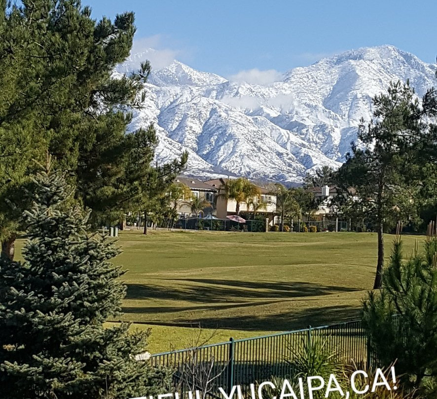 Yucaipa Valley Golf Club-Yucaipa必去景点