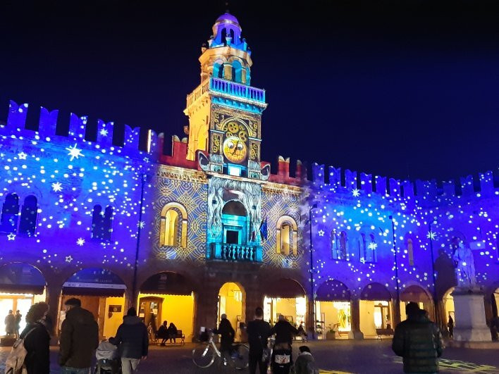 Piazza Guercino景点图片