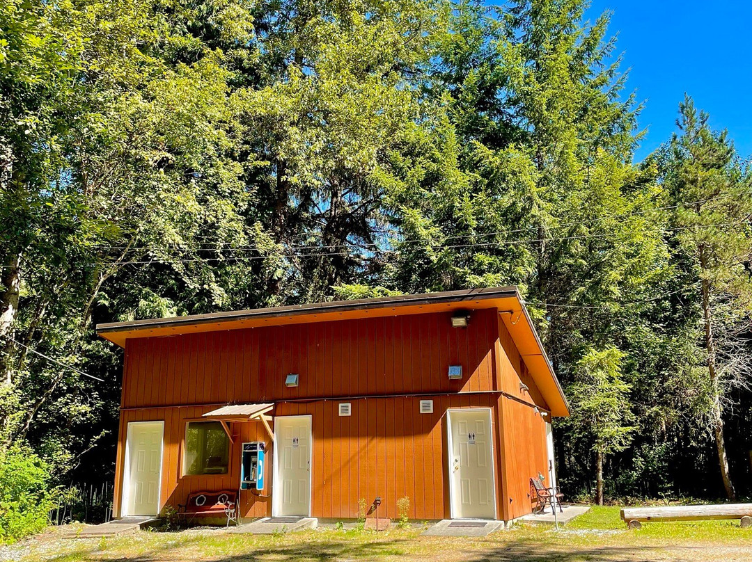 Bella Coola Valley Campground