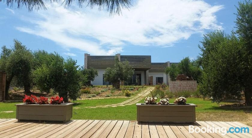 Meli Seaside Villas主图