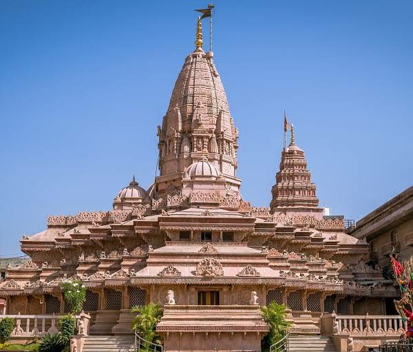 Shri Ambadevi Temple景点图片