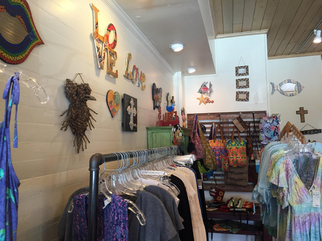 Go Fish Clothing & Jewelry Co.景点图片