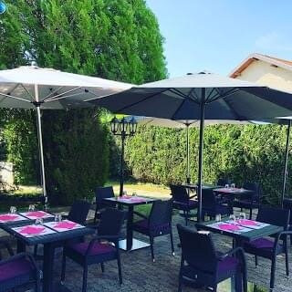 Coin-sur-Seille餐馆和美食-Auberge Fleurie