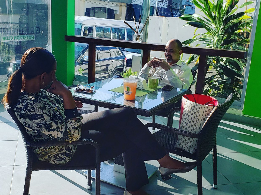 Greenlife Nutrition Club-拉罗马纳必去景点