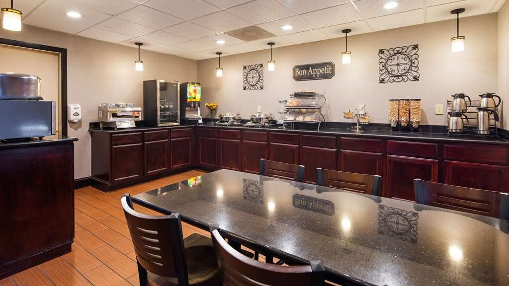 Best Western Plus Russellville Hotel & Suites主图