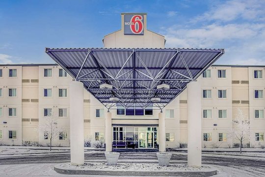Motel 6 Grande Prairie-官方