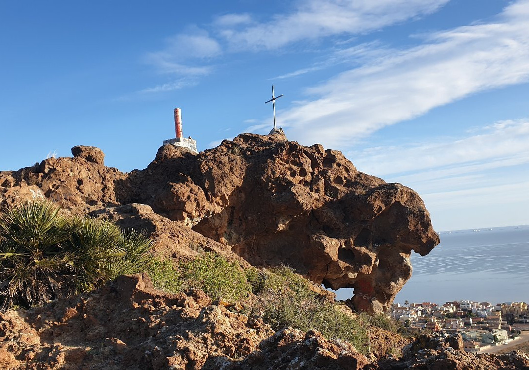 Cruz Del Carmolí景点图片