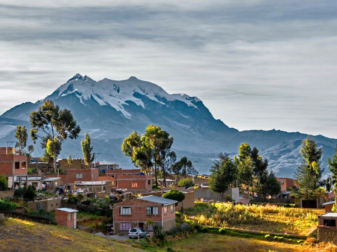 Illimani-Tres Rios必去景点