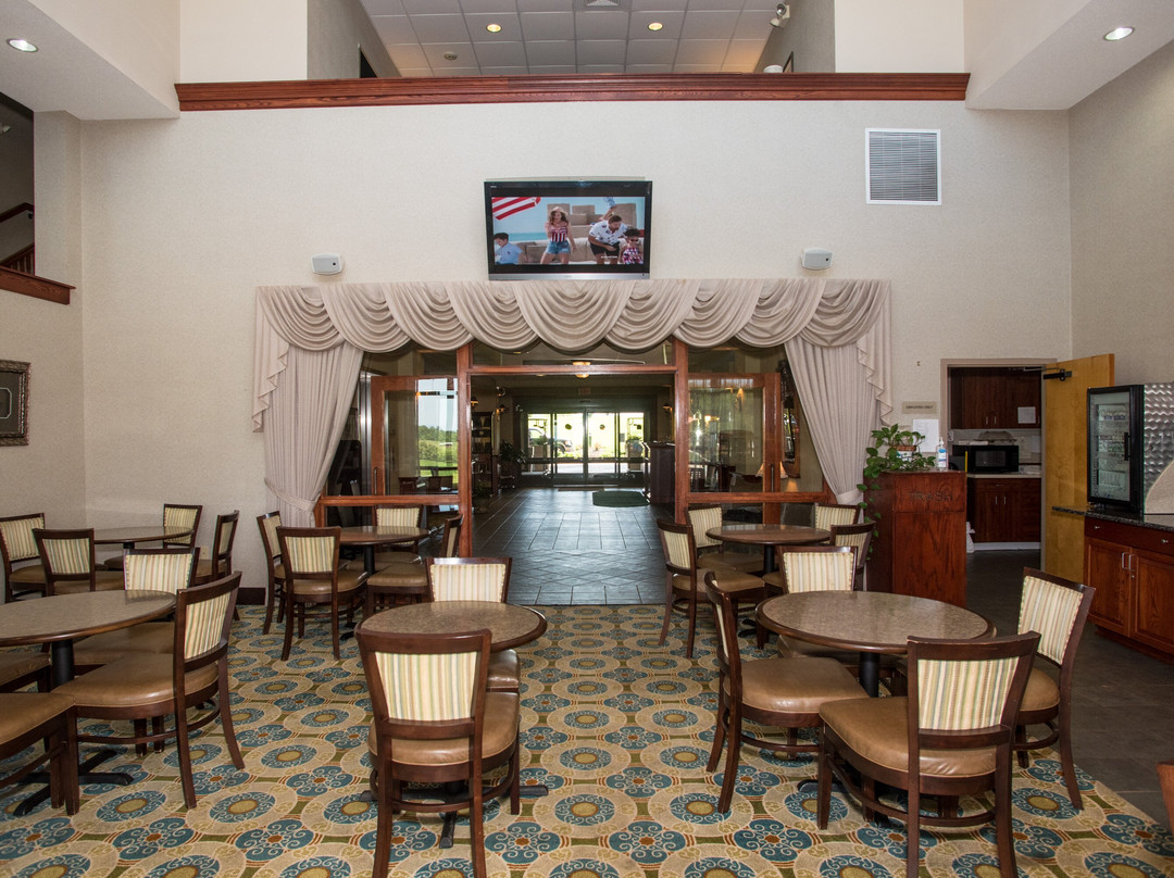 Round Hill Inn主图