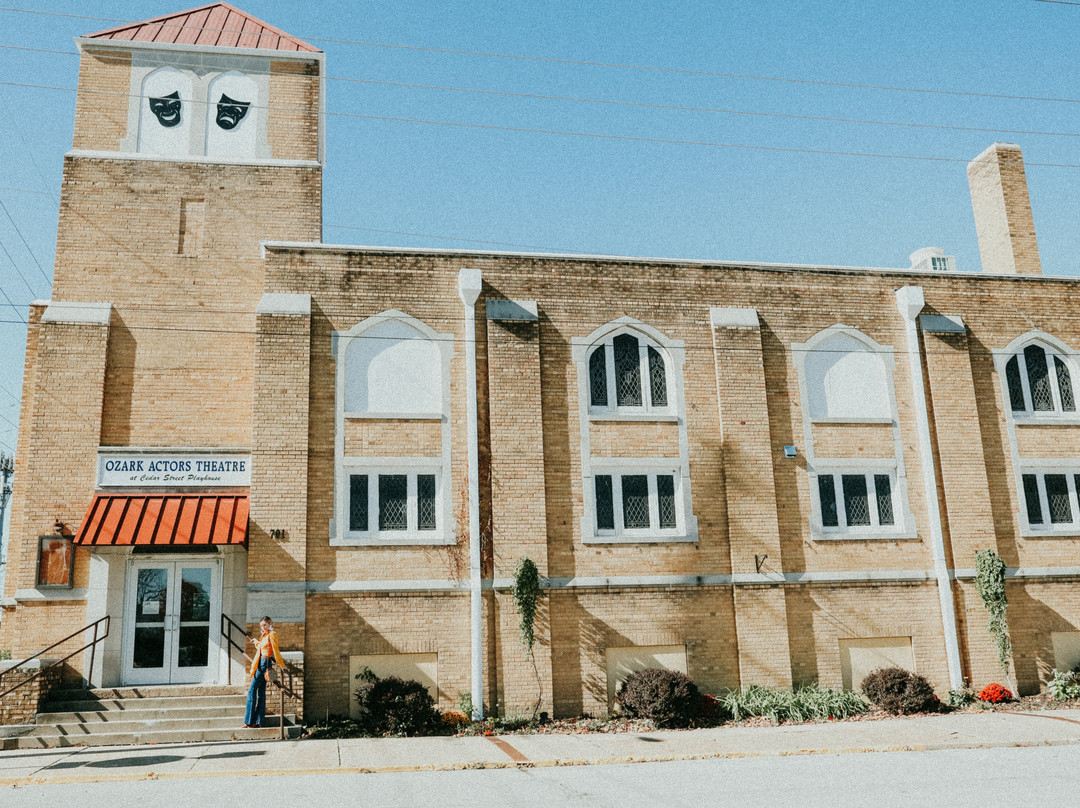 Ozark Actors Theatre-罗拉必去景点