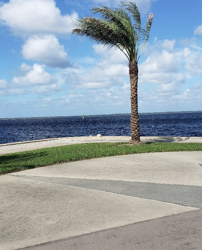 Sanford RiverWalk-桑福德必去景点