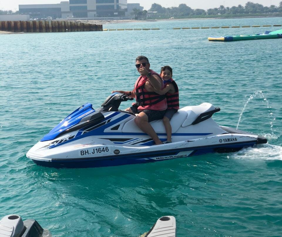 The Grove Resort Bahrain主图