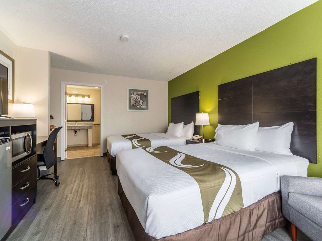 Pana酒店住宿-Quality Inn & Suites Vandalia Near I-70 and Hwy 51