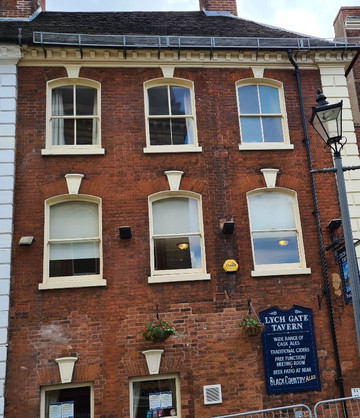 The Lych Gate Tavern-沃尔夫汉普顿必去景点