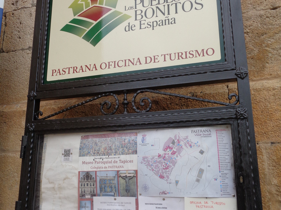 Plaza de la Hora-Pastrana必去景点