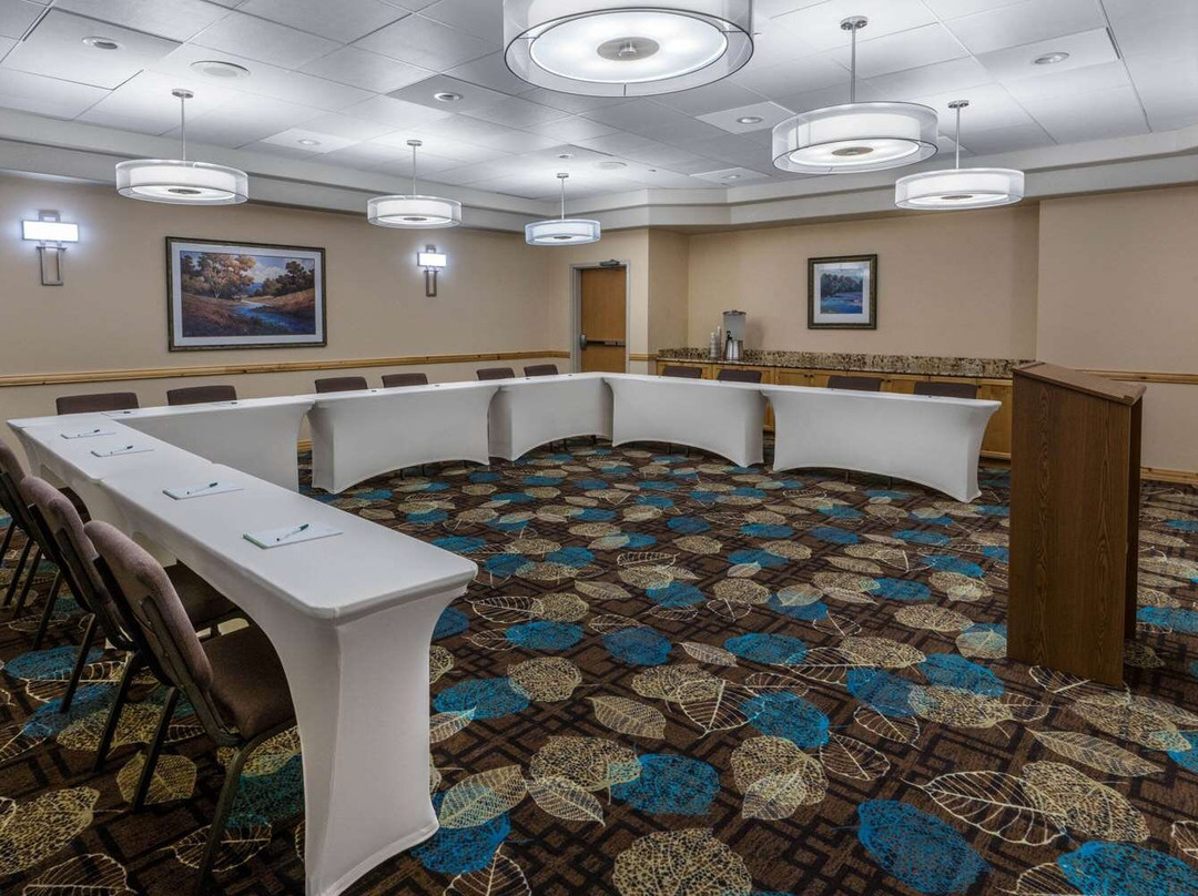 拉科恩塔艾达荷福尔斯旅馆和套房酒店主图