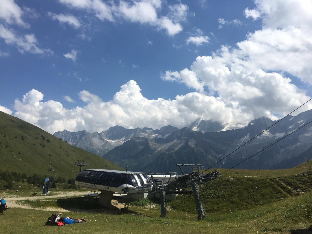 Sentiero Malga Valbiolo - Passo dei Contrabbandieri景点图片