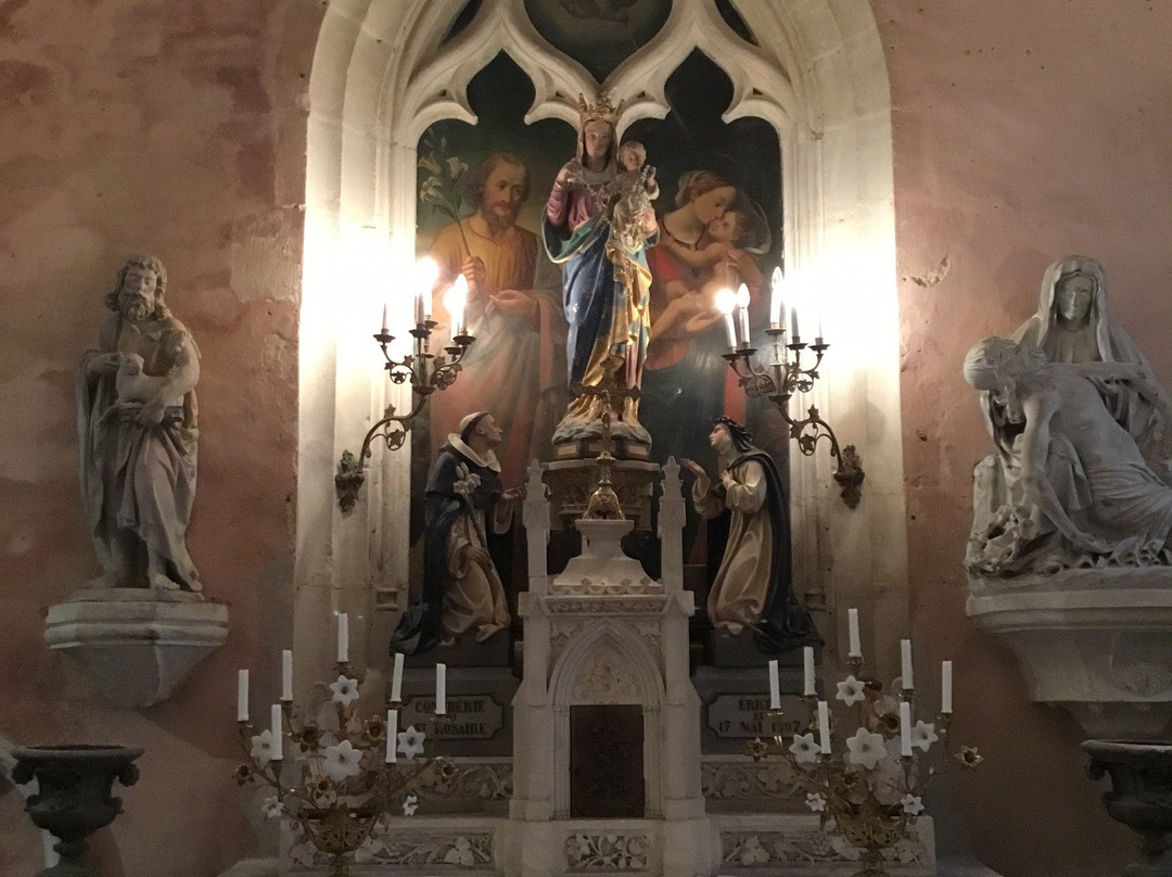 Église Notre Dame De L Assomption-Villegusien-le-Lac必去景点