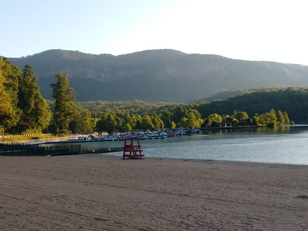Lake Lure Beach and Water Park景点图片