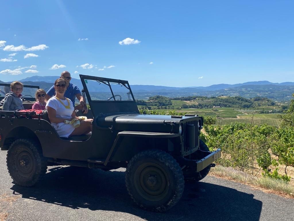 Nyons Jeep Découverte景点图片