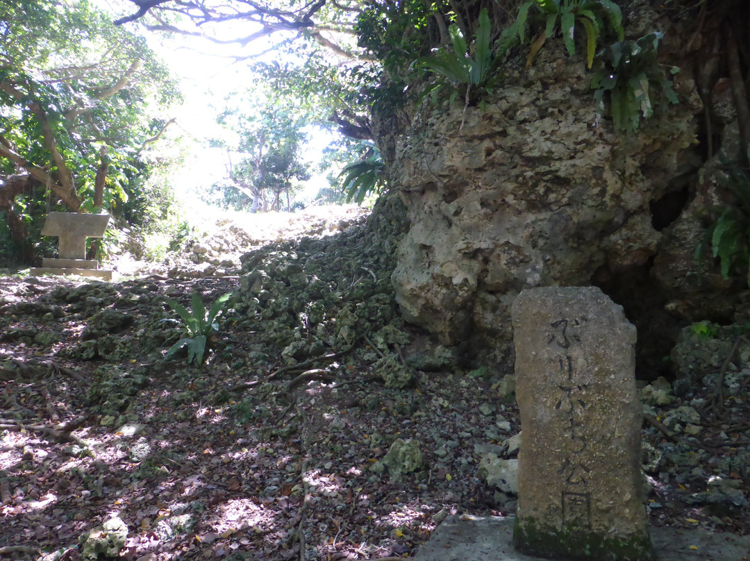 Shimotabaru Castle Ruins景点图片