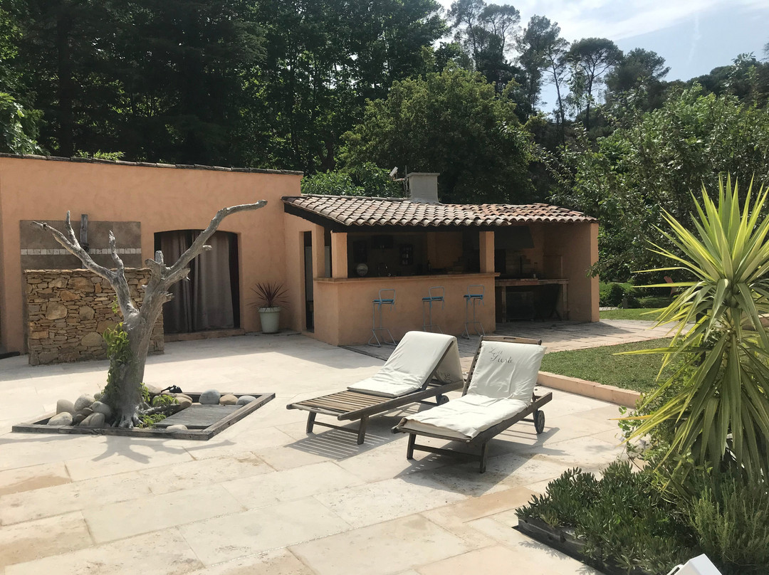 Manoir de Gemenos主图