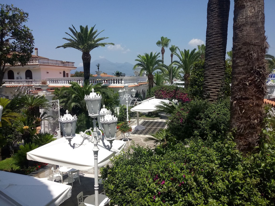 拉索尼莉萨大酒店主图