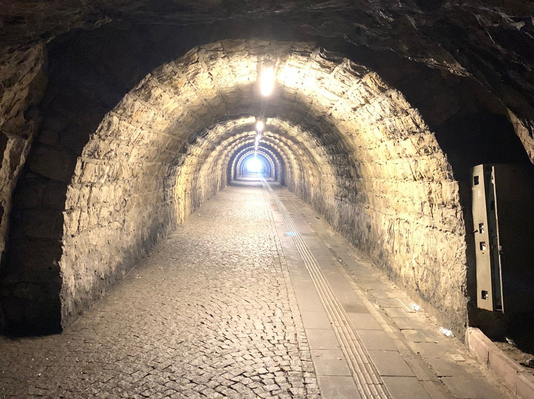 Varagel Tunnel景点图片