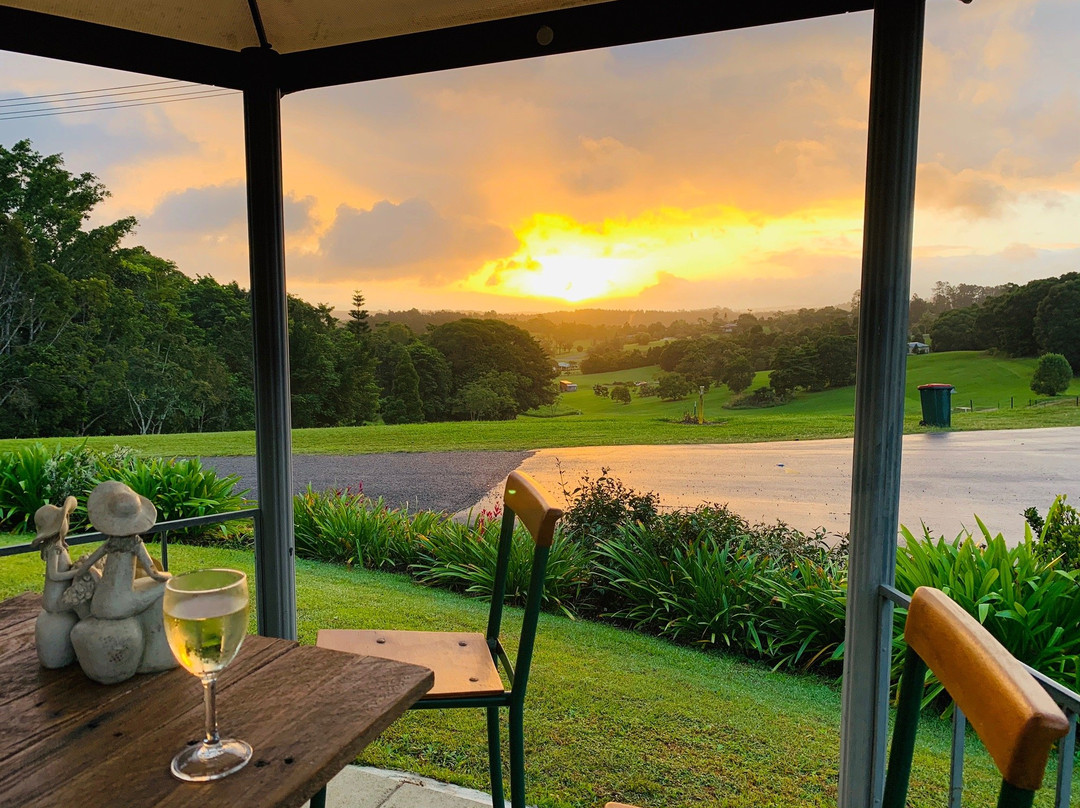 Tinaroo Sunset Retreat主图