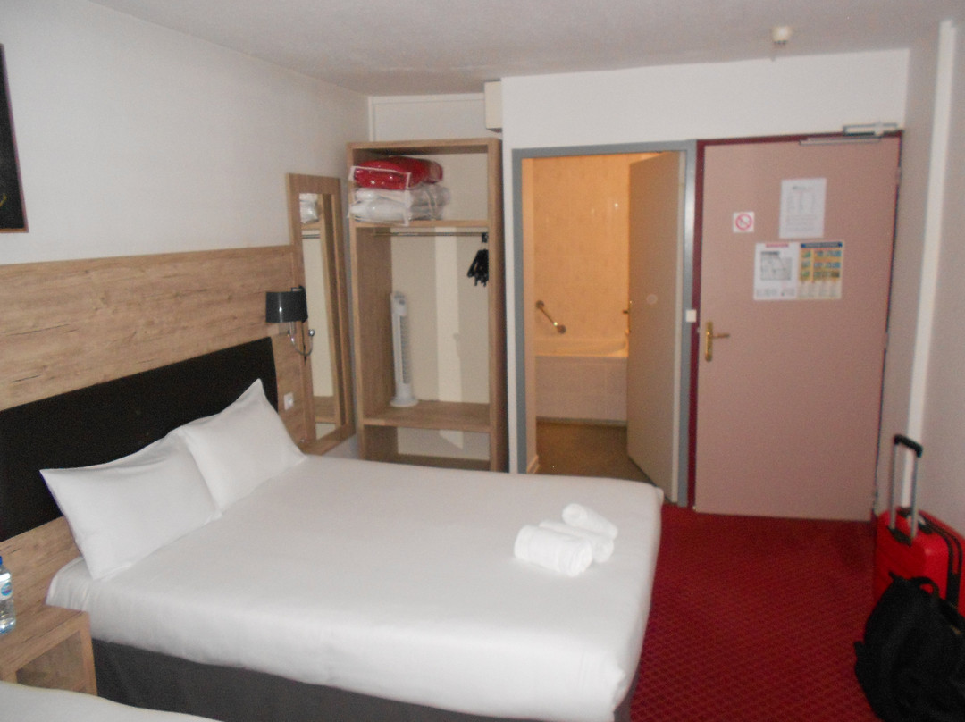 Brit Hotel Bleu Nuit主图