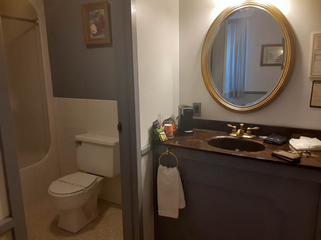 查尔斯旅馆主图