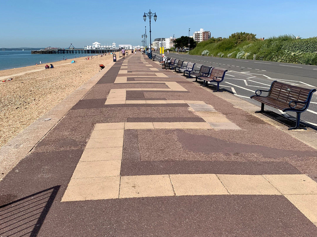 Southsea Beach景点图片