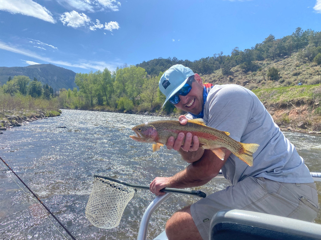 Gone Fishing Colorado-Basalt必去景点
