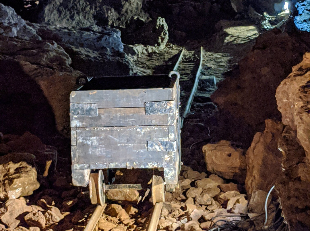 Clearwell Caves-Coleford必去景点