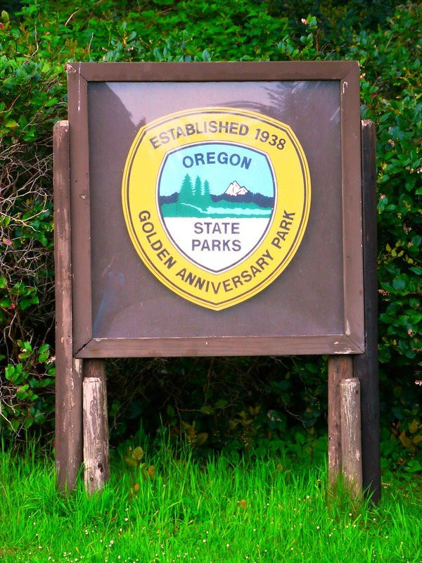 Cape Meares Lighthouse-蒂拉穆克必去景点