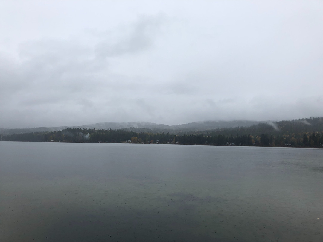 Cocolalla Lake景点图片