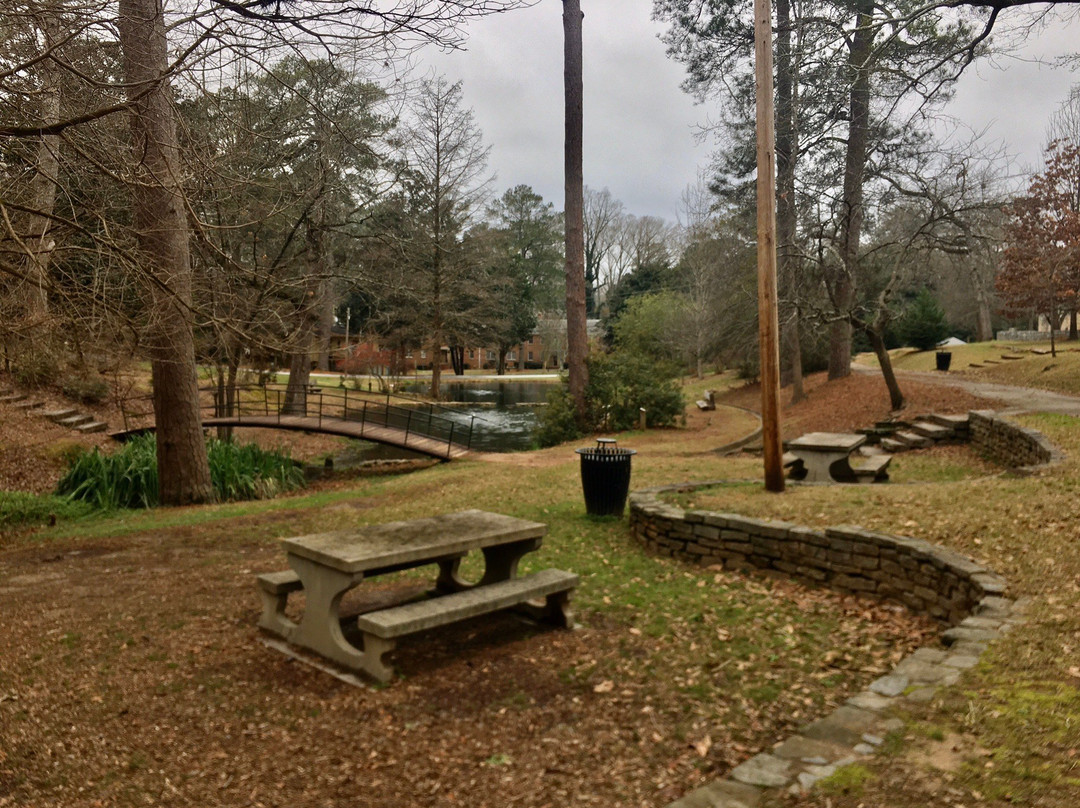 Academy Springs Park-卡温顿必去景点