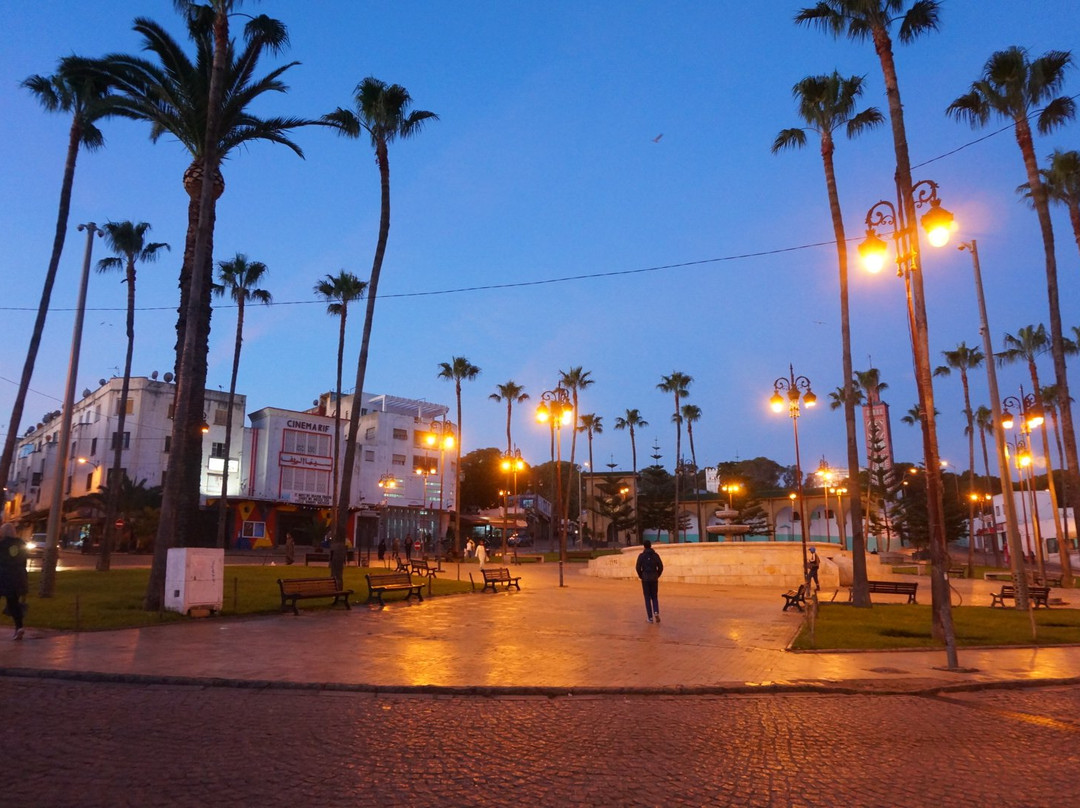 Place du Grand 9 Avril 1947-丹吉尔必去景点