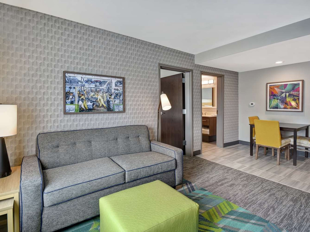 Home2 Suites By Hilton Taylor Detroit主图