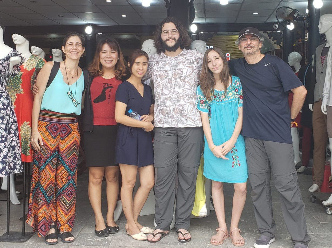 Minh Nhi Tailor-会安必去景点