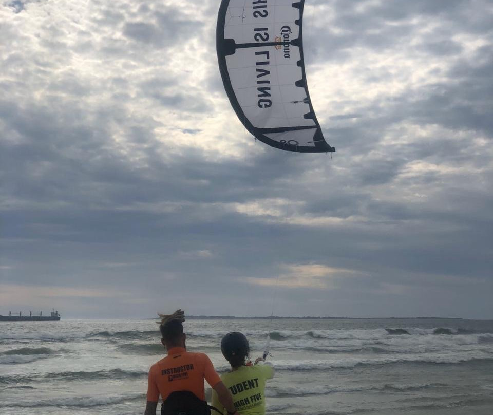 High Five-Bloubergstrand必去景点