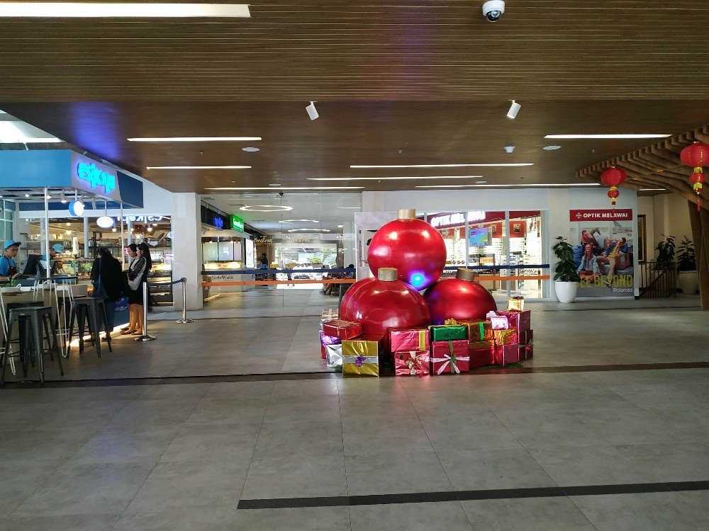 Sidewalk Jimbaran Mall-金巴兰必去景点