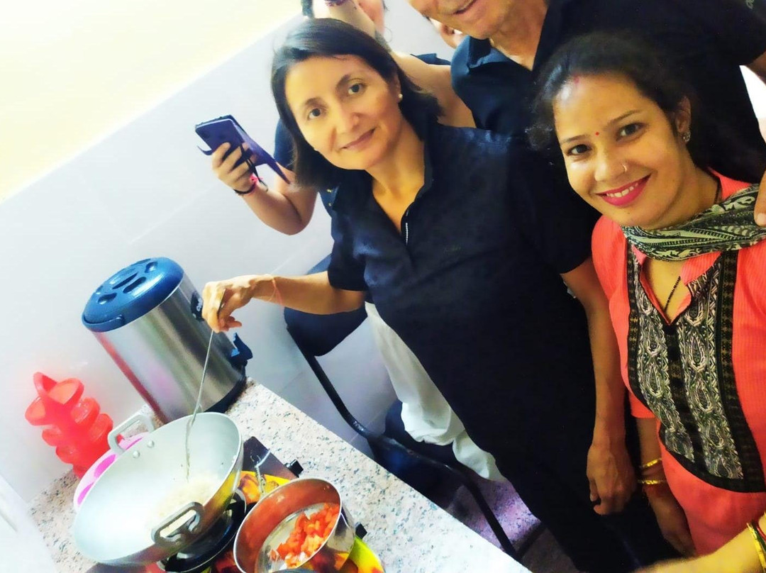Traditional Indian Cooking Class-里希克虚必去景点