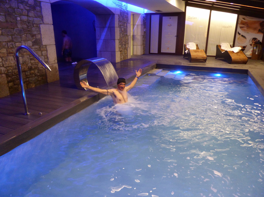 Hotel Os de Civis主图