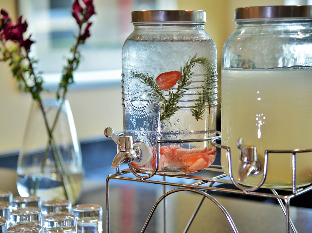 N1 城路边小屋主图