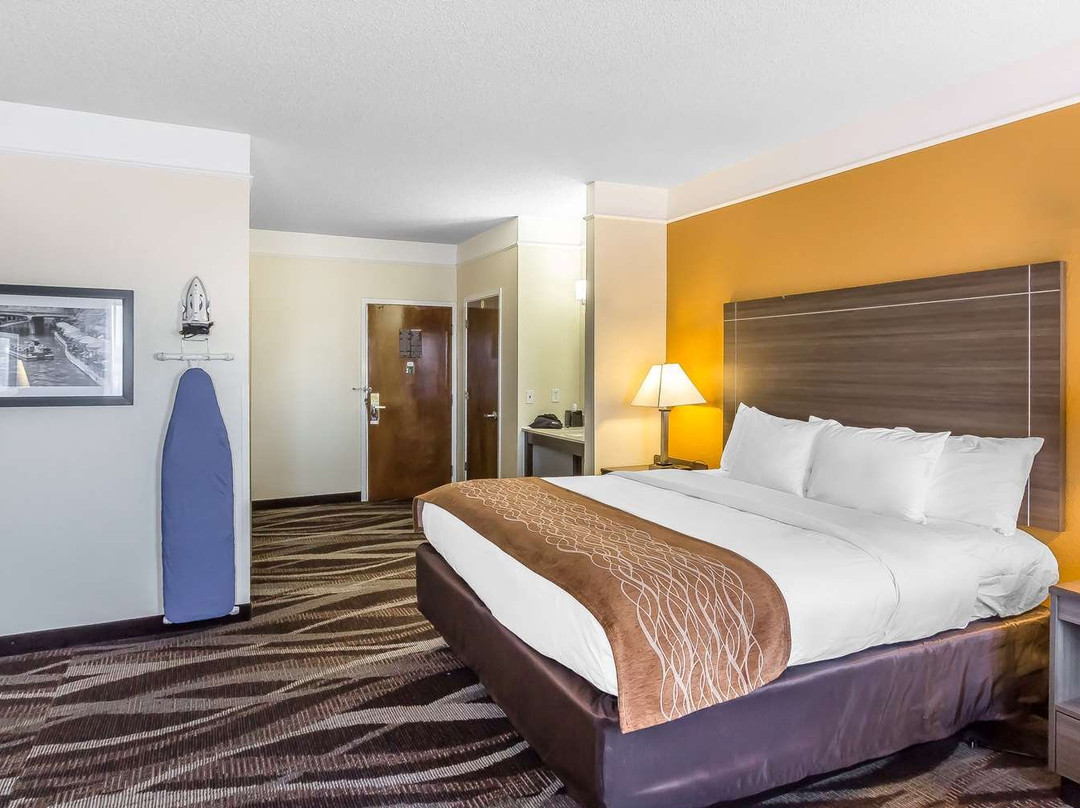 Comfort Inn I-10 East Near AT&T Center主图