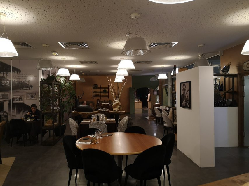 Hotel restaurant  Les Sittelles主图