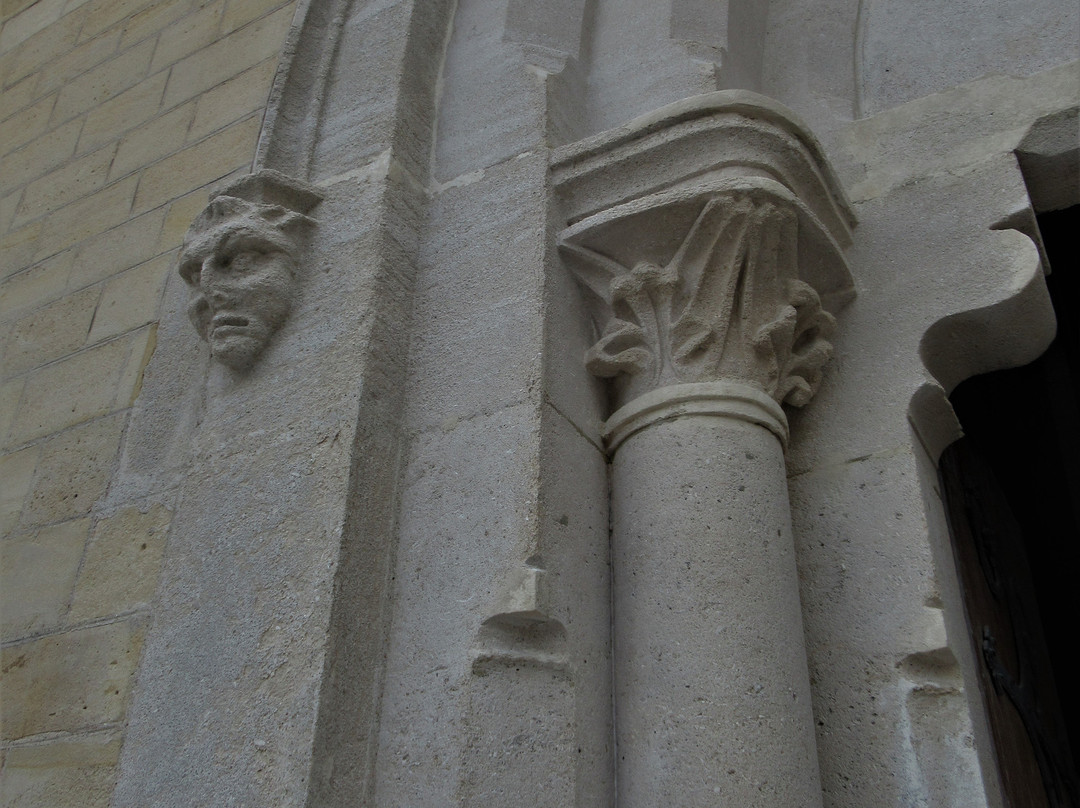 Eglise Saint Pierre景点图片